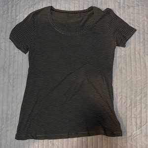 Large Striped Lululemon t-shirt